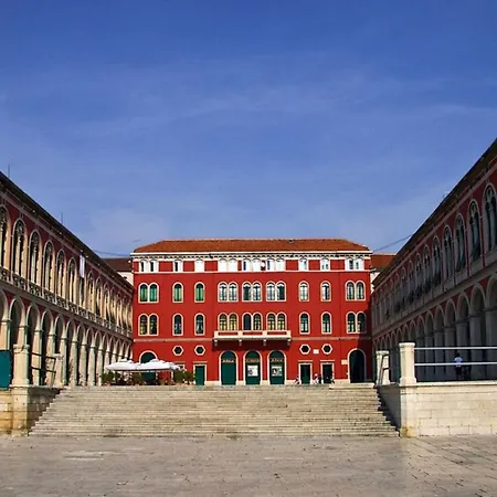 Cesarica Apartment Split